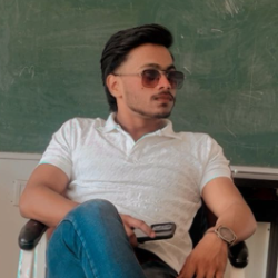Vikash Prajapati-Freelancer in khandwa,India