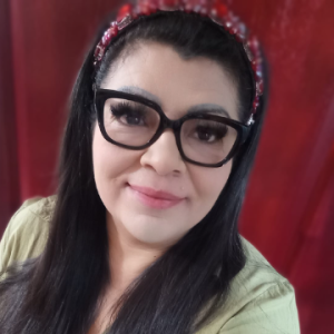 Maria Cortez-Freelancer in Chicago,El Salvador