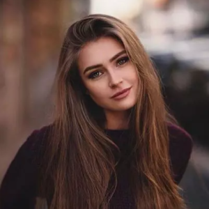 Scarlet Smith-Freelancer in Dezful,France