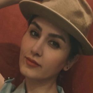 Houria-Freelancer in Torino,Italy