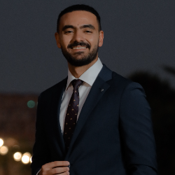 Omer Abdelaziz-Freelancer in Giza,Egypt