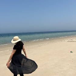 Sarra Jendoubi-Freelancer in Doha,Qatar