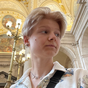 Віка Петровська-Freelancer in Benešov,India