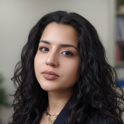 Elizabeth Perez-Freelancer in Cuba,India