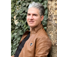 Pouria-Freelancer in Isfahan,Romanian