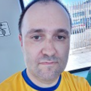 Romi Boalog-Freelancer in București,Romanian