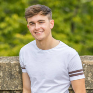 Lolex kinton-Freelancer in Gokarella,Sri Lanka