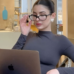 ayeza Khan-Freelancer in Islamabad,Pakistan