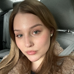 Kira Porter-Freelancer in Prague,Ukraine