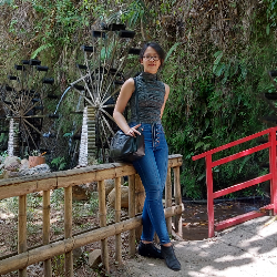 Ika Riesky Purwaningsih-Freelancer in Bandung,Indonesia