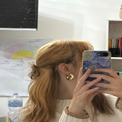 Iuliana Dabore-Freelancer in Gubbio,Italy