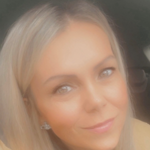 Sarah Greenwood-Freelancer in Manchester,United Kingdom