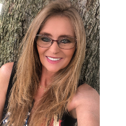 Anna Holsinger-Freelancer in Springfield,USA