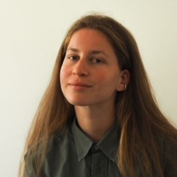 Boglarka Bocskay-Freelancer in Clichy,Romanian