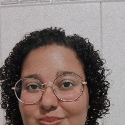 Isabely Pinheiro-Freelancer in COTIA,Brazil