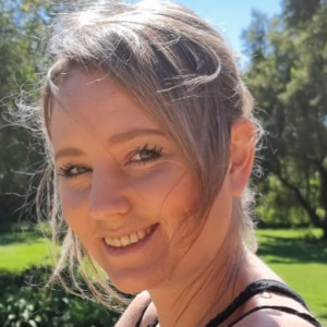 Yolandi Nel-Freelancer in Modimolle,South Africa