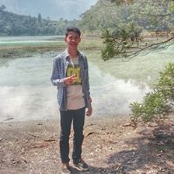 Iksan Widiantoro-Freelancer in Solo,Indonesia