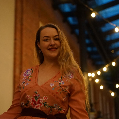 Magda Cojocaru-Freelancer in Kraków,Poland