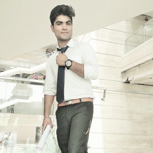 Vivek Kumar-Freelancer in gurgaon,India