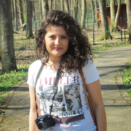 Adriana Valceanu-Freelancer in Timisoara,Romanian